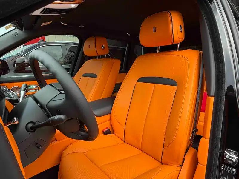 2018 Cullinan, four-seater version — миниатюра 7
