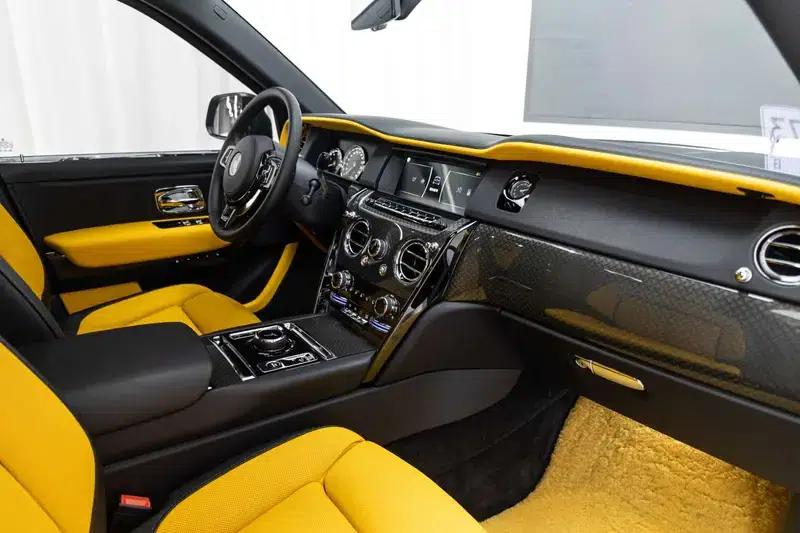 2020 Cullinan Black Badge — миниатюра 14