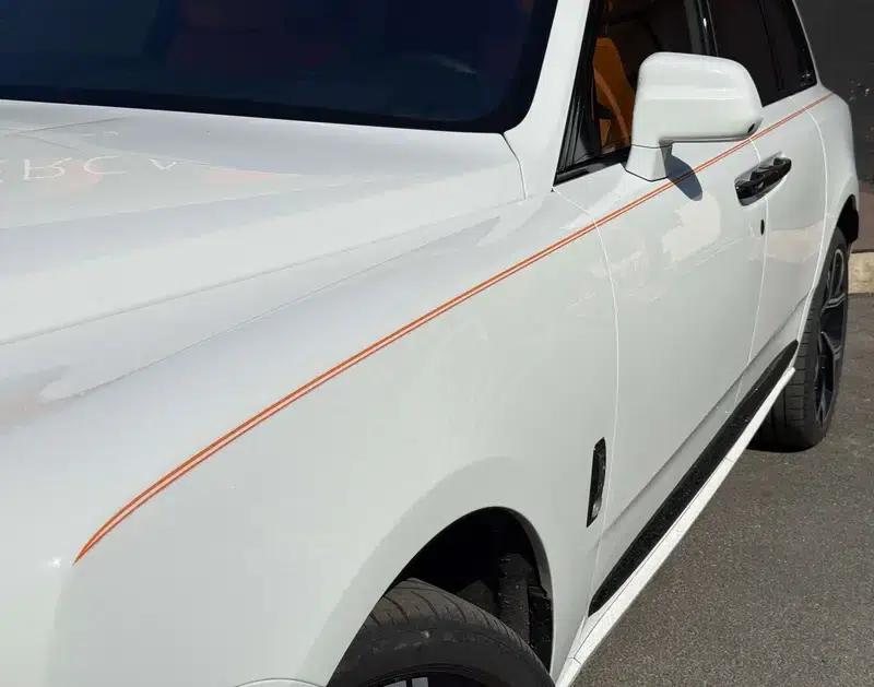 2025 Cullinan Series II Black Badge Disruptor — миниатюра 14