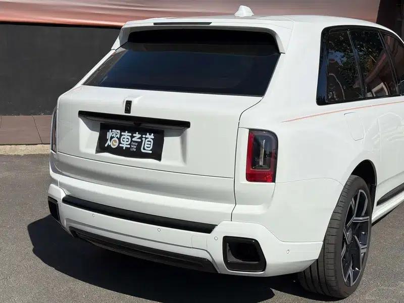 2025 Cullinan Series II Black Badge Disruptor — миниатюра 16