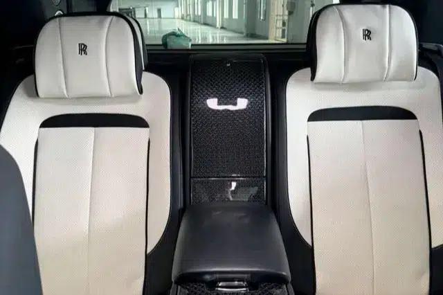 2018 Cullinan, four-seater version — миниатюра 11