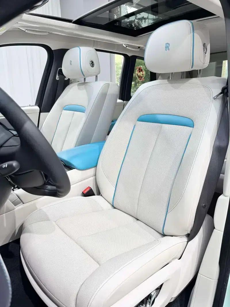 2018 Cullinan, four-seater version — миниатюра 12