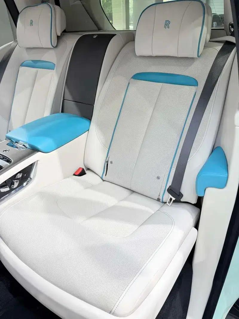 2018 Cullinan, four-seater version — миниатюра 7