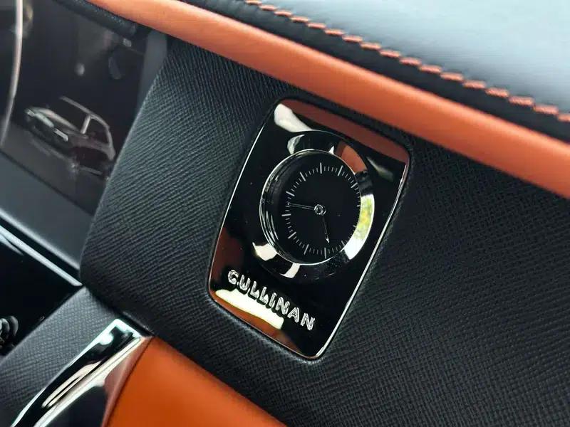 2024 Cullinan, four-seater version — миниатюра 14