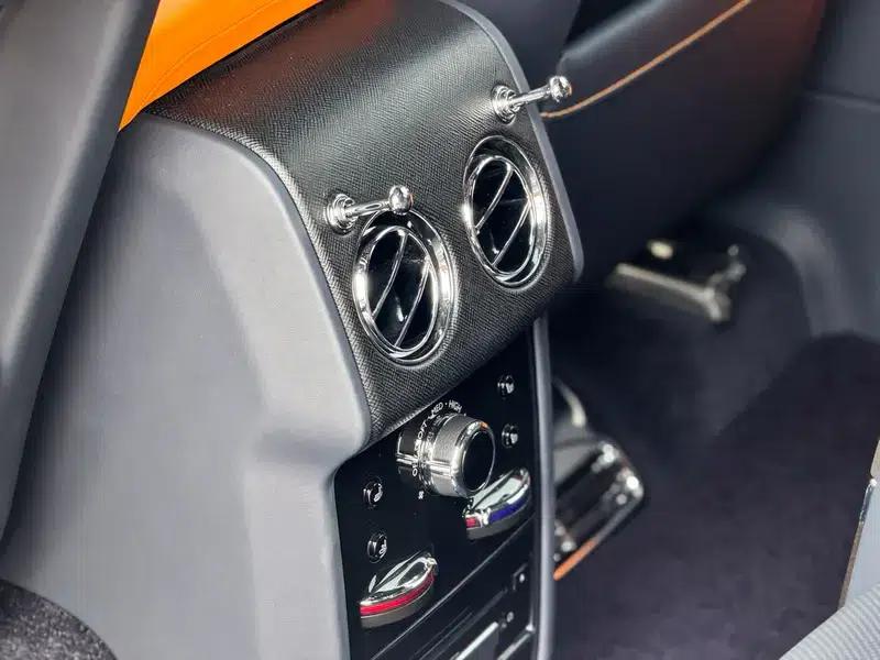 2024 Cullinan, four-seater version — миниатюра 25