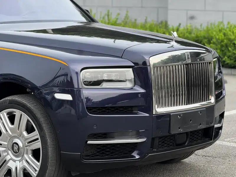 2024 Cullinan, four-seater version — миниатюра 10