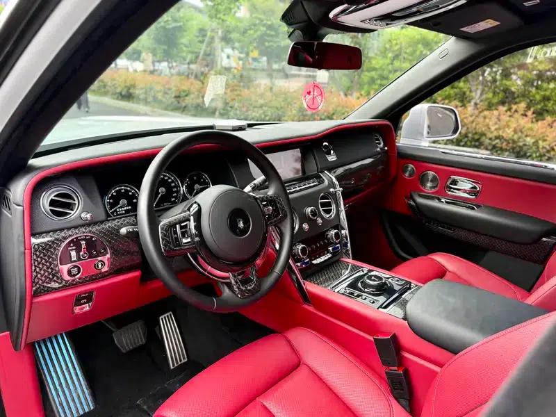 2018 Cullinan 5-seater — миниатюра 9