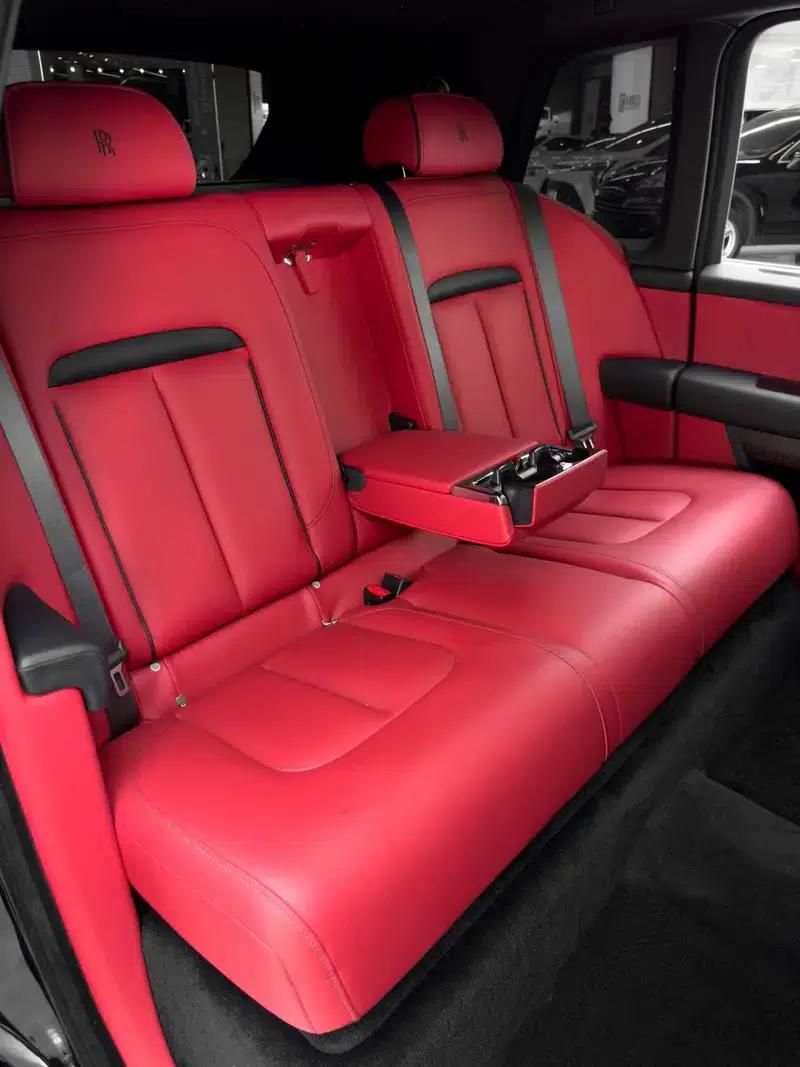 2018 Cullinan, four-seater version — миниатюра 14