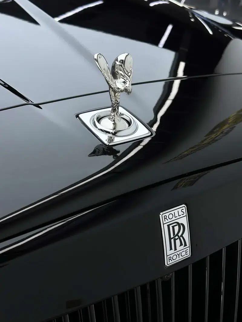 2018 Cullinan, four-seater version — миниатюра 8