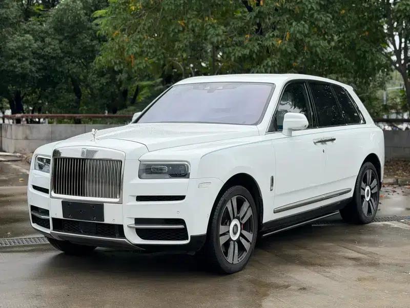 2018 Cullinan, four-seater version — миниатюра 1