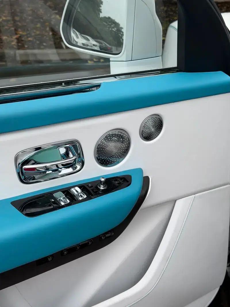 2018 Cullinan, four-seater version — миниатюра 8