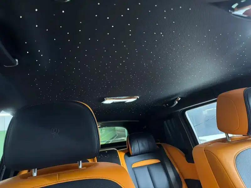 2020 Cullinan Black Badge — миниатюра 12
