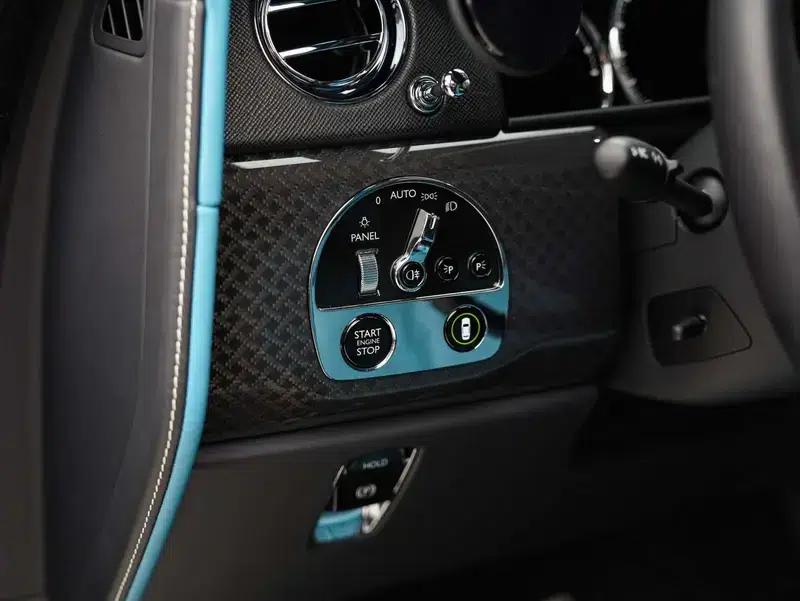 2022 Cullinan 6.7T Automatic 4WD 4-Seater Parallel Import — миниатюра 18