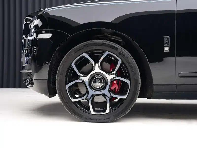 2022 Cullinan 6.7T Automatic 4WD 4-Seater Parallel Import — миниатюра 9