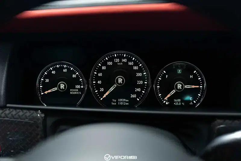 2020 Cullinan Black Badge — миниатюра 11