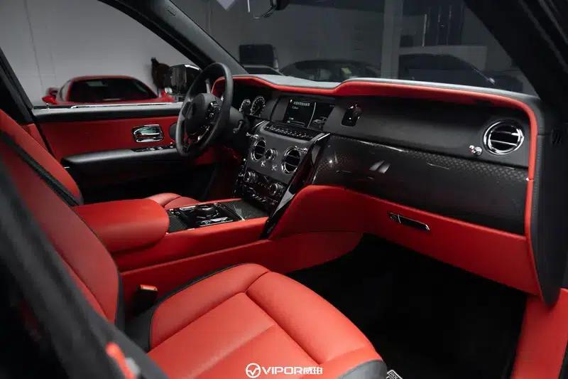 2020 Cullinan Black Badge — миниатюра 14