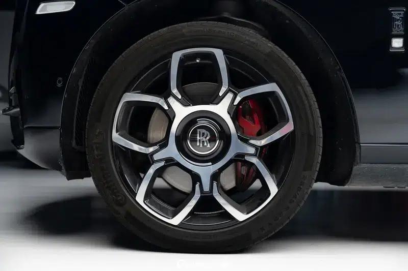 2020 Cullinan Black Badge — миниатюра 8