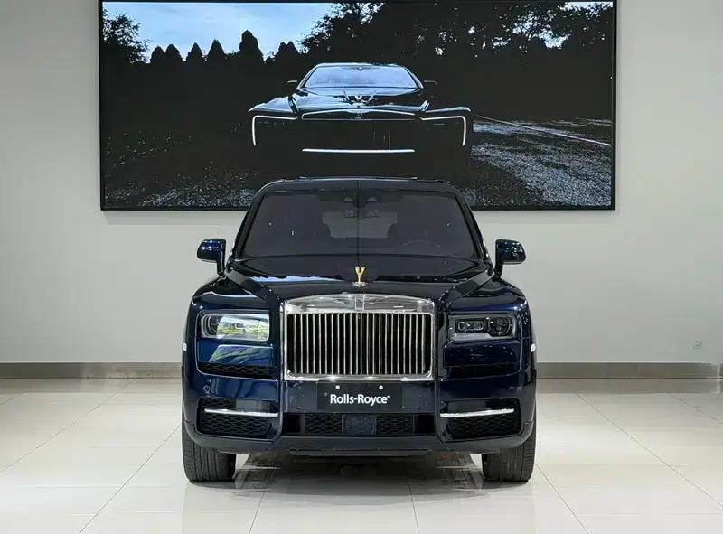 2018 Cullinan, four-seater version — миниатюра 2
