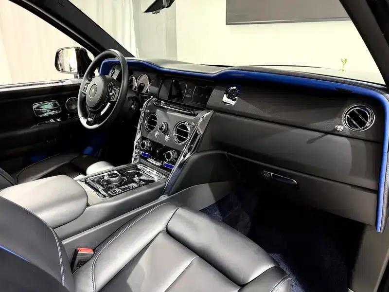 2018 Cullinan, four-seater version — миниатюра 7