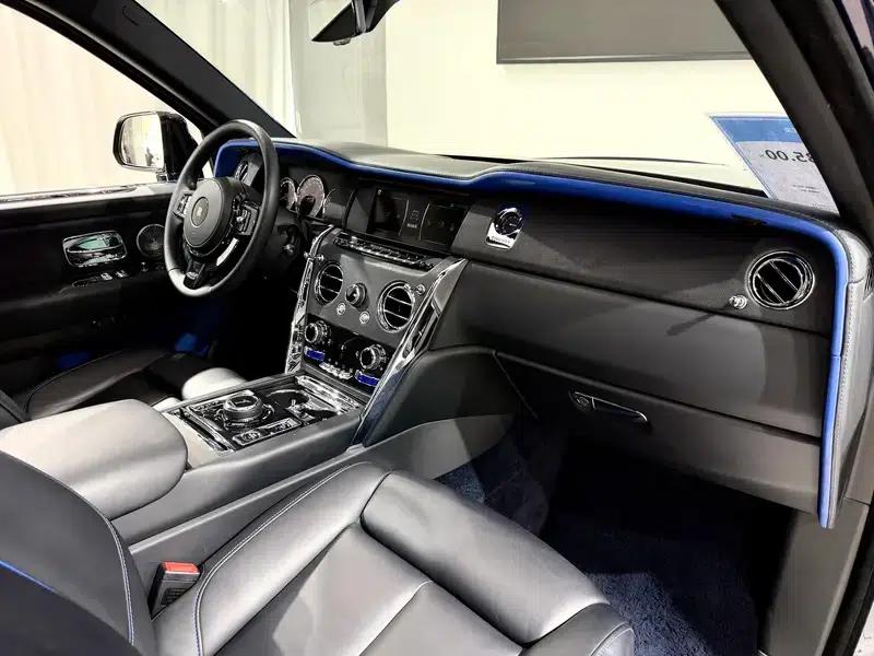 2018 Cullinan, four-seater version — миниатюра 8