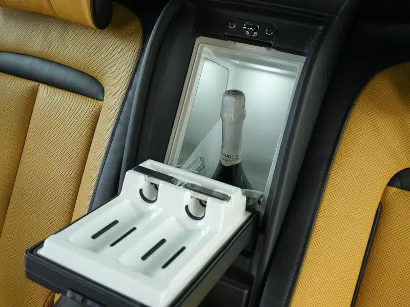 2018 Cullinan, four-seater version — миниатюра 31