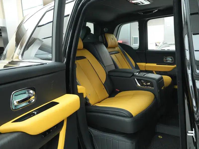2018 Cullinan, four-seater version — миниатюра 39