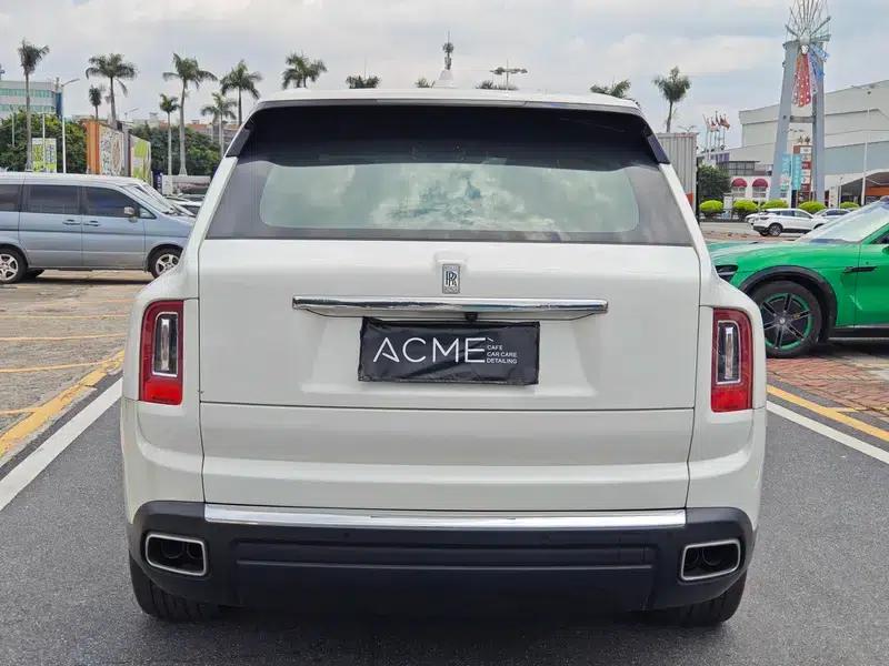 2018 Cullinan, four-seater version — миниатюра 6