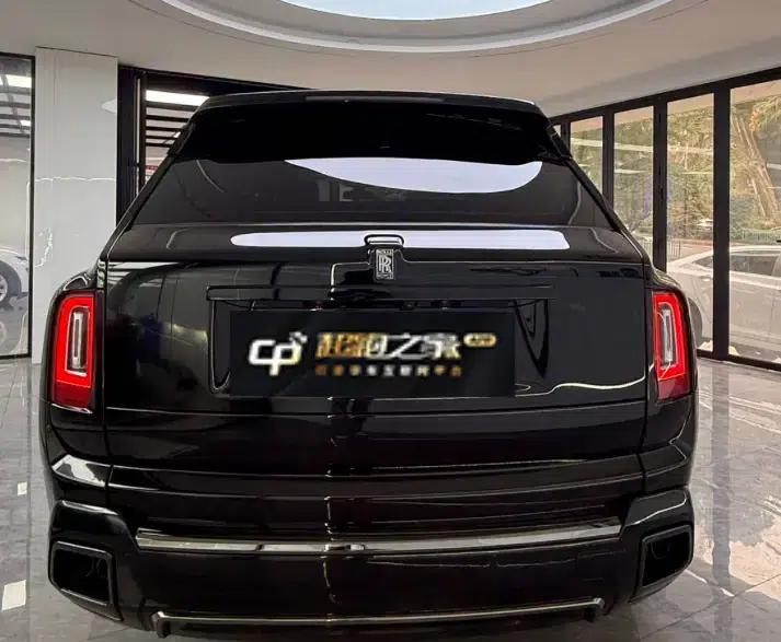 2018 Cullinan 5-seater — миниатюра 5