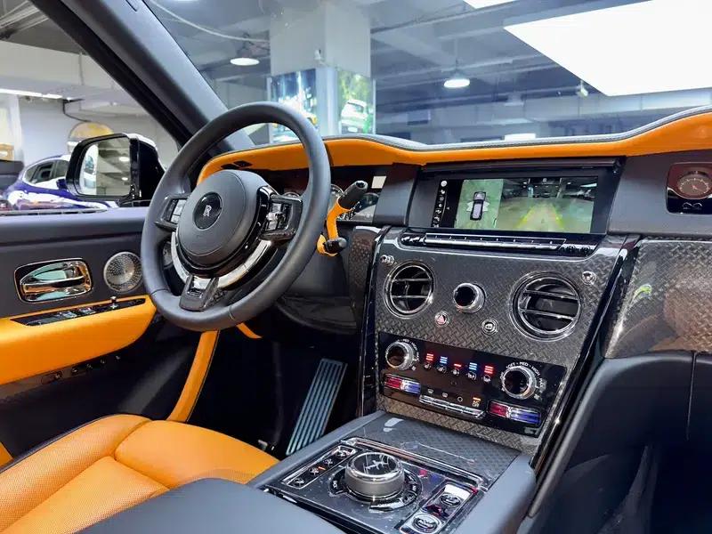 2024 Cullinan Black Badge — миниатюра 14