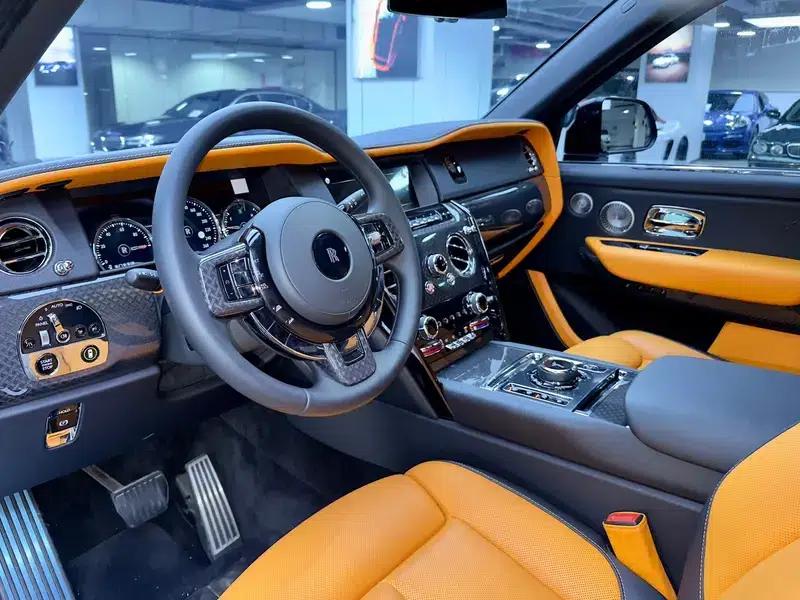 2024 Cullinan Black Badge — миниатюра 17