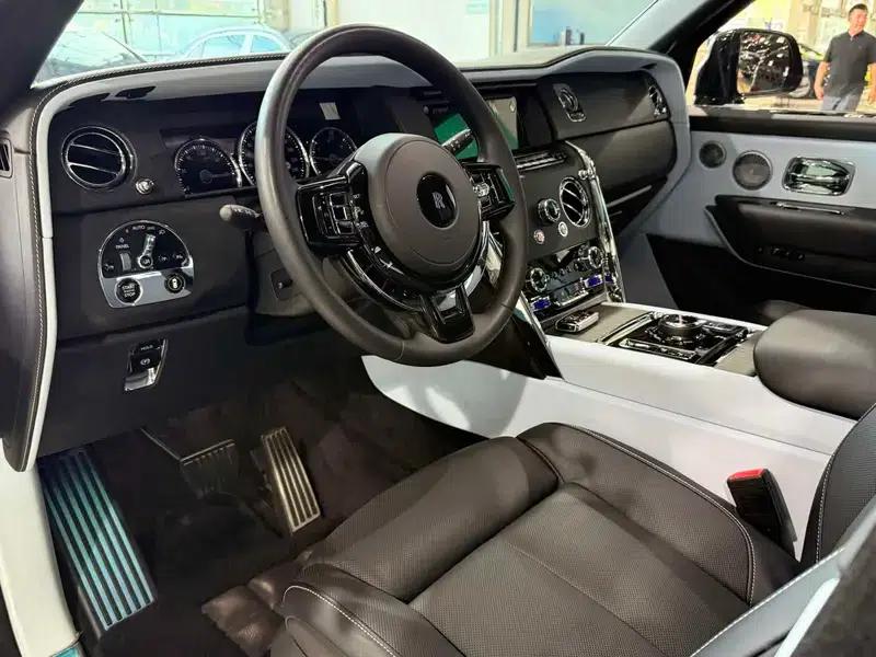 2024 Cullinan 5-seater — миниатюра 27