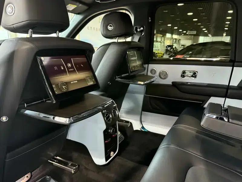 2024 Cullinan 5-seater — миниатюра 28