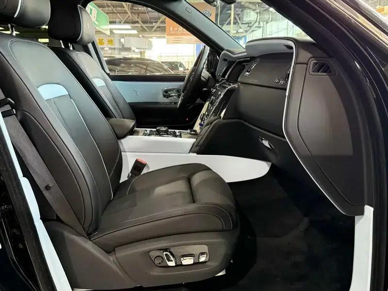 2024 Cullinan 5-seater — миниатюра 29
