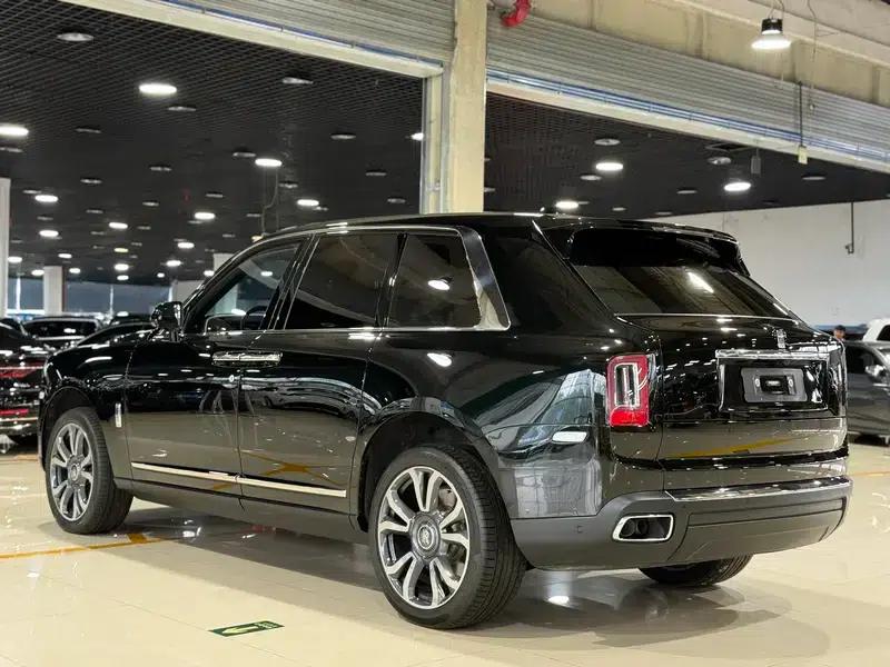 2024 Cullinan 5-seater — миниатюра 4