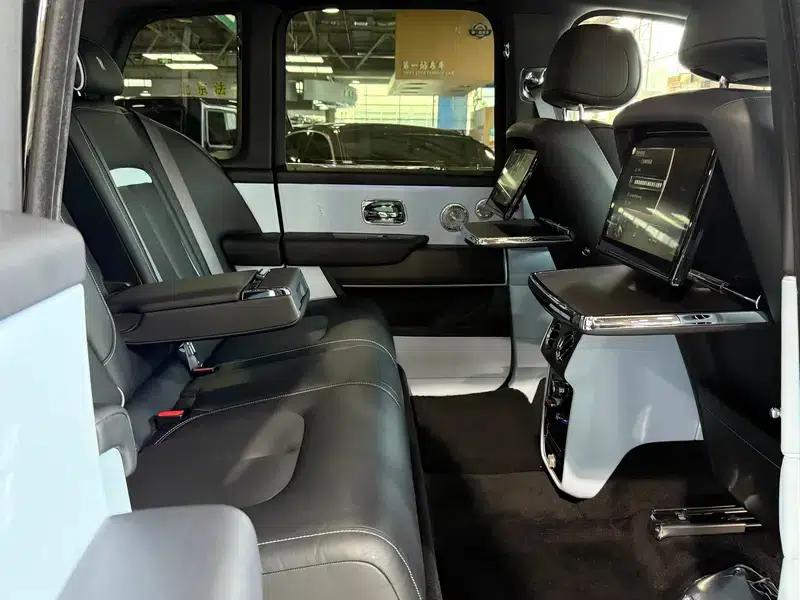 2024 Cullinan 5-seater — миниатюра 31