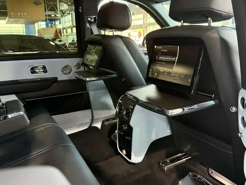 2024 Cullinan 5-seater — миниатюра 9
