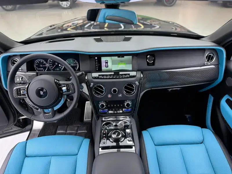 2020 Cullinan Black Badge — миниатюра 13