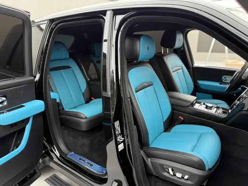 2020 Cullinan Black Badge — миниатюра 17