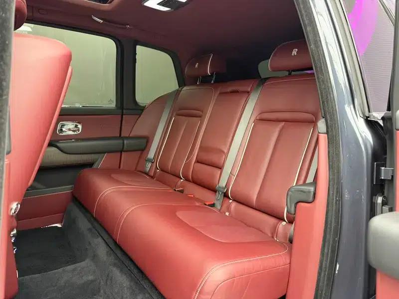 2018 Cullinan 5-seater — миниатюра 18