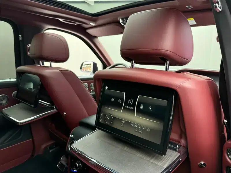 2018 Cullinan 5-seater — миниатюра 22
