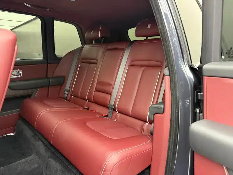 2018 Cullinan 5-seater — миниатюра 24