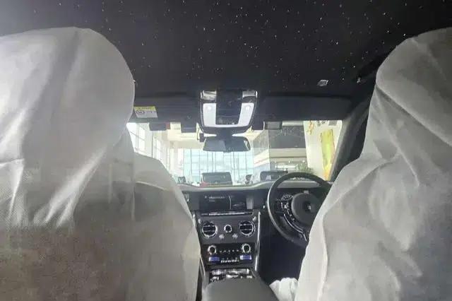 2018 Cullinan 5-seater — миниатюра 6