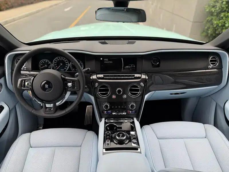 2020 Cullinan Black Badge — миниатюра 8