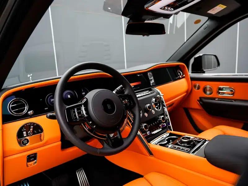 2024 Cullinan, four-seater version — миниатюра 24