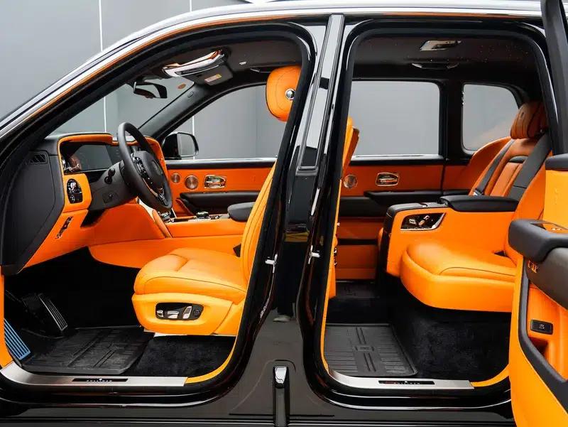 2024 Cullinan, four-seater version — миниатюра 27