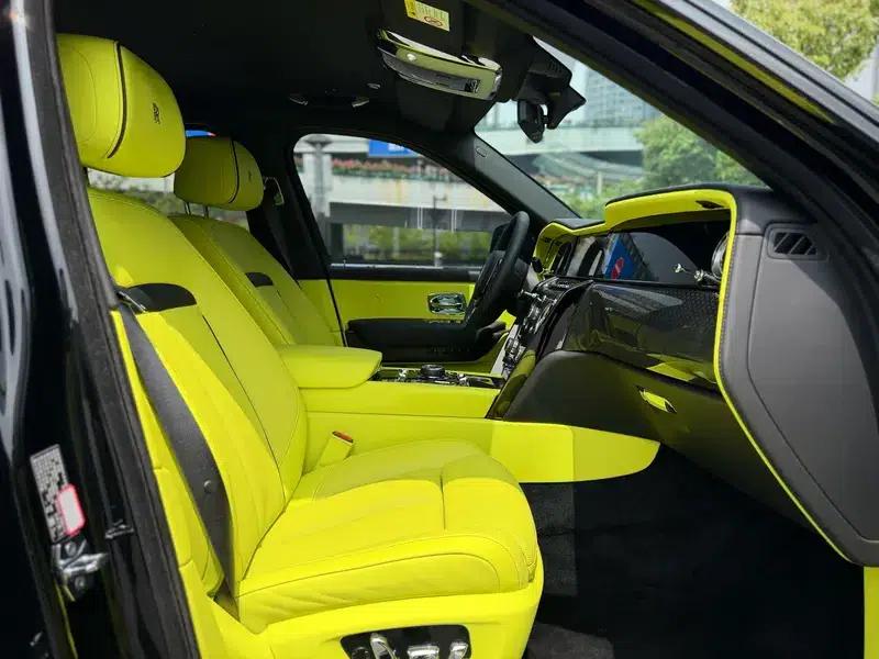 2025 Cullinan Series II Black Badge Disruptor — миниатюра 20