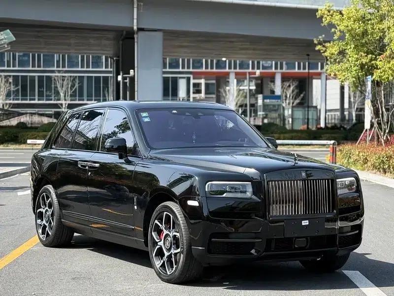 2024 Cullinan, four-seater version — миниатюра 3