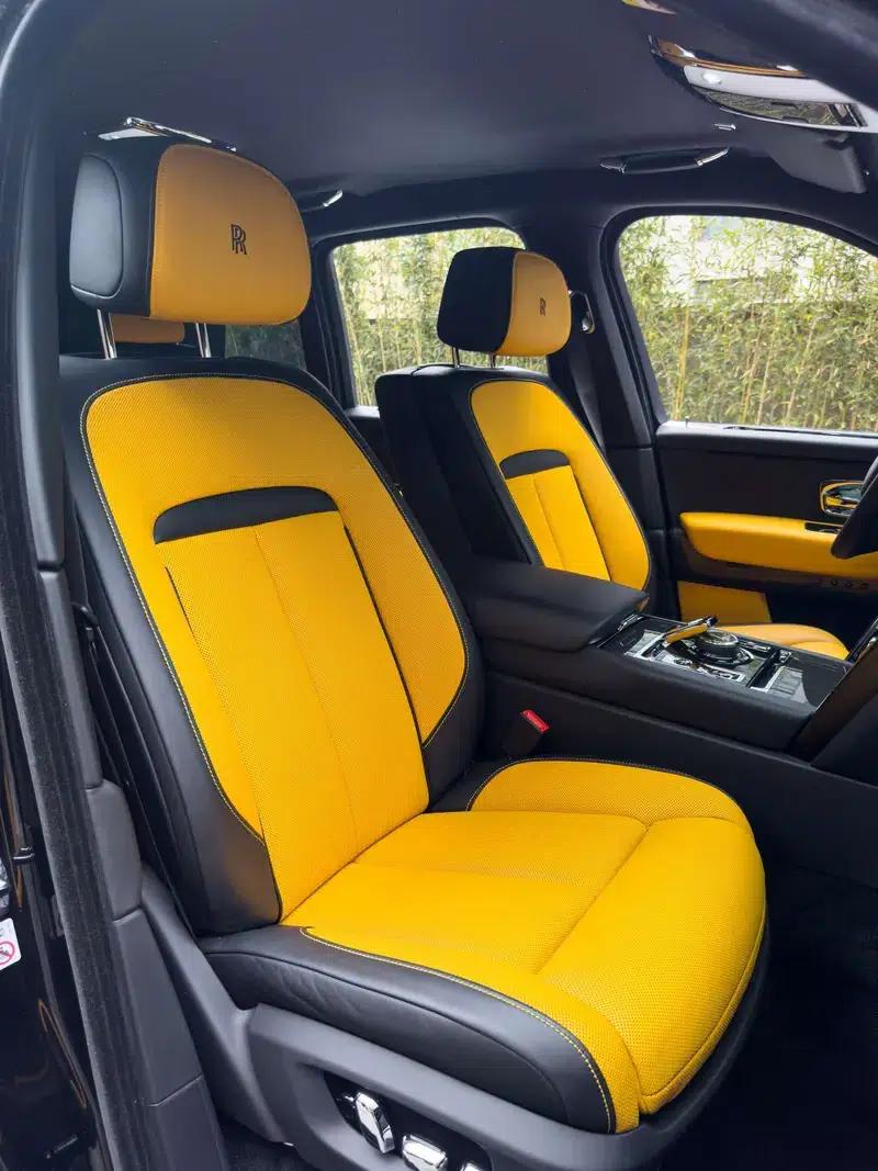 2020 Cullinan Black Badge — миниатюра 19