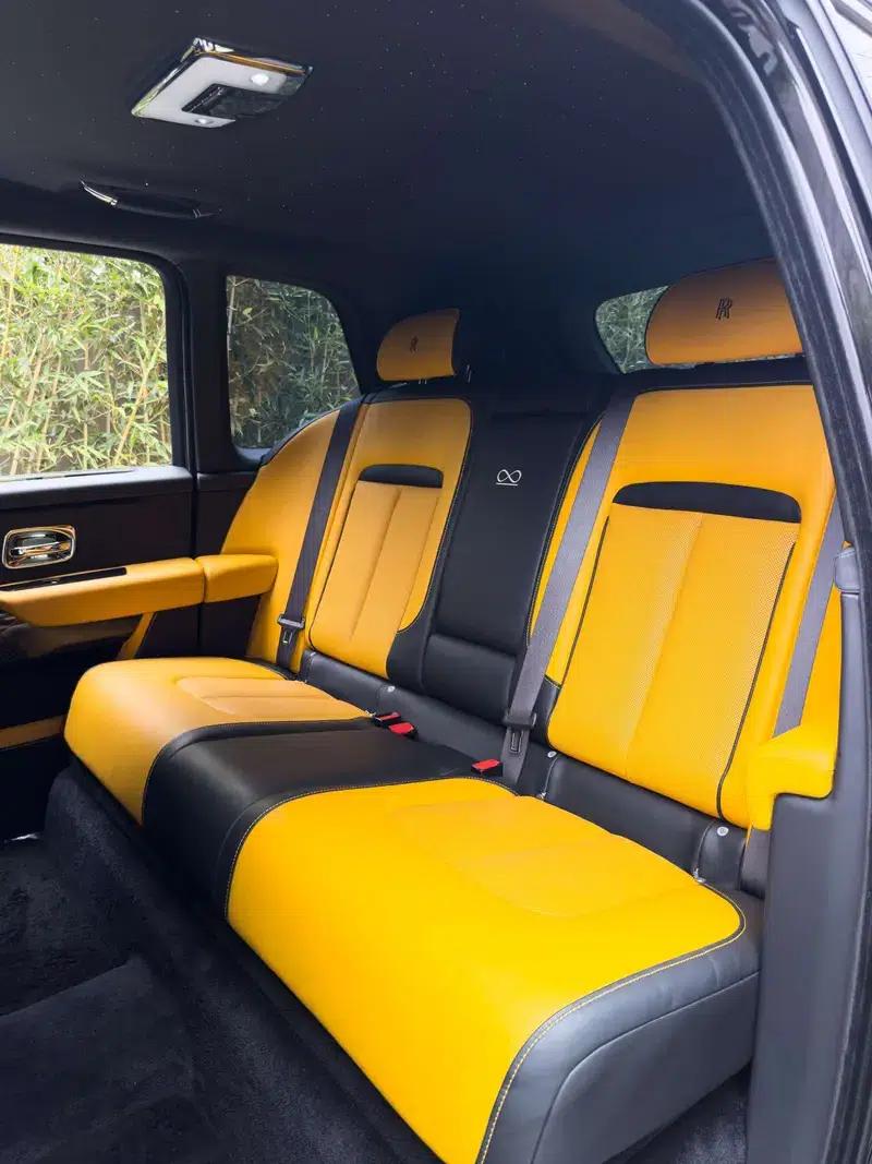 2020 Cullinan Black Badge — миниатюра 20