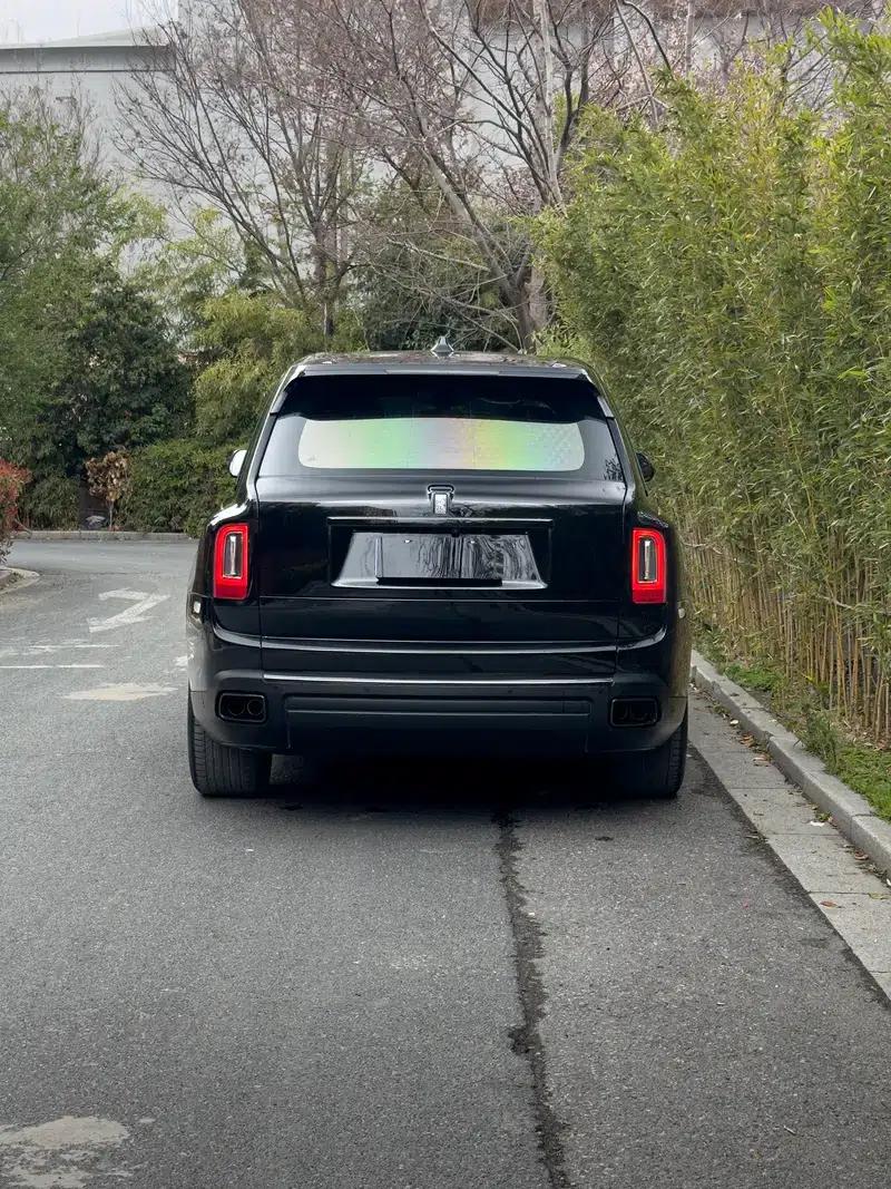 2020 Cullinan Black Badge — миниатюра 5